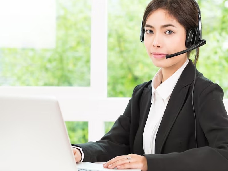 Đội ngũ hỗ trợ khách hàng chuyên nghiệp